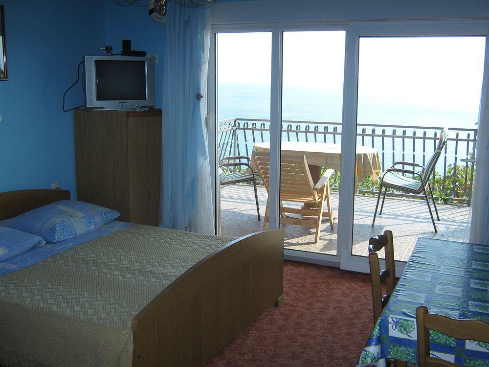Super Horizont -Free Parking And Jaccuzzi Hotel Stobrec Exterior photo